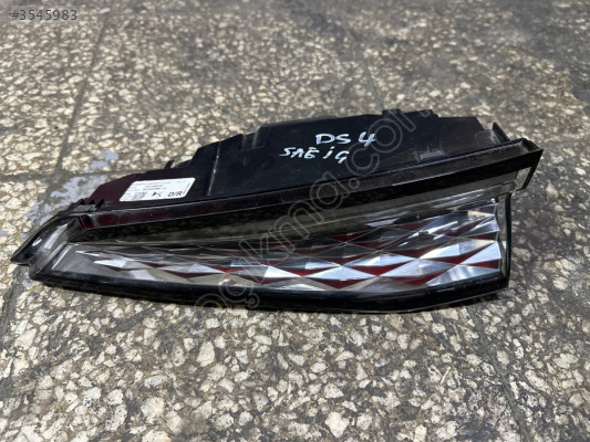 Citreon ds4 bagaj stop sağ iç hatasız 9844894880