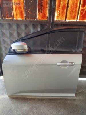 Ford Focus 3 Sol Ön Kapı - Mert Oto Çıkma Parça