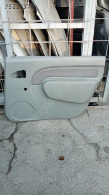 dacia logan sag arka dösemesi