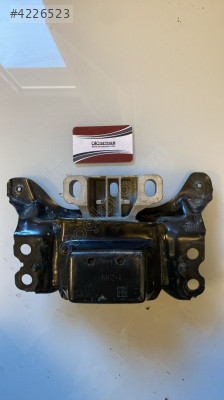 5Q0199555BD golf 8 şanzıman üst kulağı