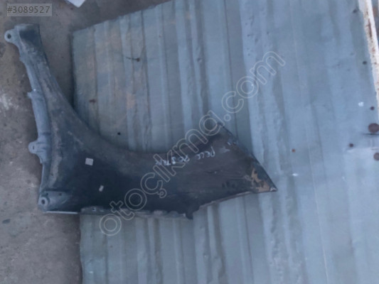 Peugeot 308 sağ ön çamurluk plastik