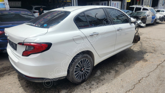 FİAT EGEA SEDAN ORJİNAL ÇIKMA BEYAZ HATASIZ KOMPLE DOLU ARKA
