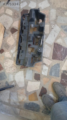 Citroen c-elyse arka tampon braketi(OEM:9676785980) dkn