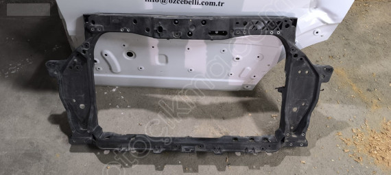 HYUNDAİ İ20 2013 2014 2015 ÖN PANEL ÇIKMA ORJİNAL 64101-1J5700