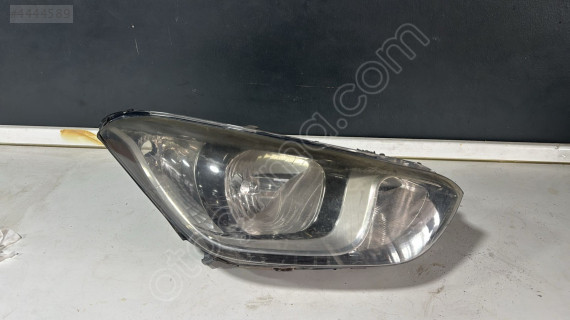 HYUNDAİ İ20 HALOJEN SAĞ FAR