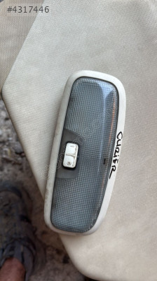 2016 FORD COURİER ÇIKMA ORJİNAL TAVAN LAMBASI YEDEK PARÇALARI