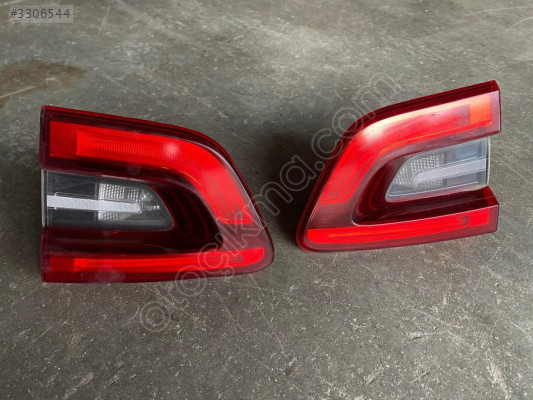 Renault Kadjar Sağ - Sol Arka Stop