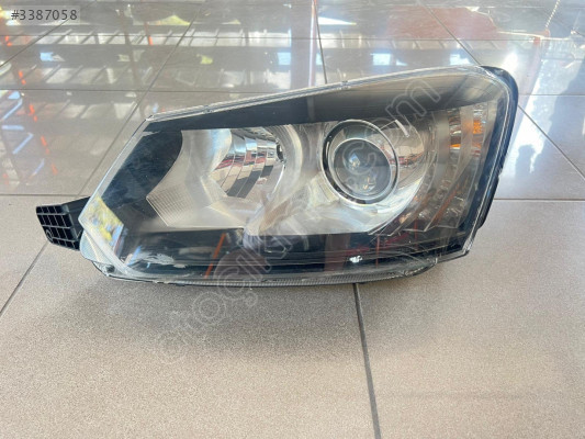 Skoda yeti sol zenon far orjinal çıkma parça