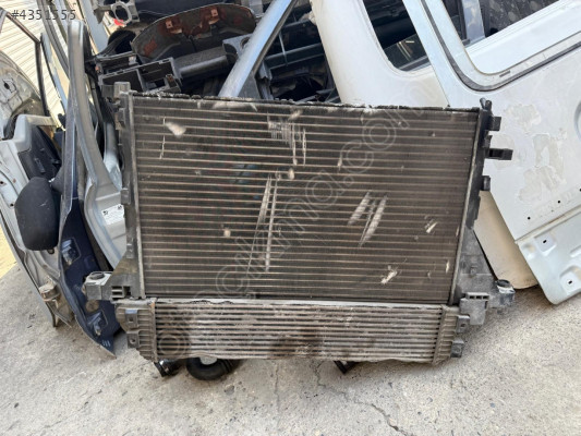 RENAULT MASTER 3 İNTERKOL RADYATÖRÜ 2010-2020 MODEL