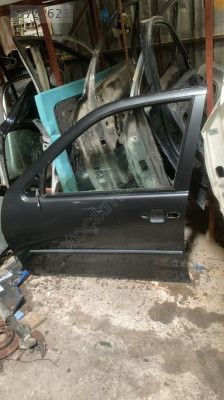 VW Polo Classic 97-99 Sol Ön Kapı - Hatasız Oto Çıkma Parça