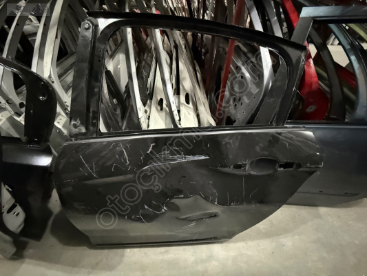 CİTROEN C5 ÇIKMA ORJİNAL SOL ARKA KAPI BD1