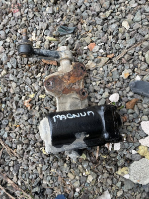 MİTSUBİSHİ L200 MAGNUM DİREKSİYON KUTUSU