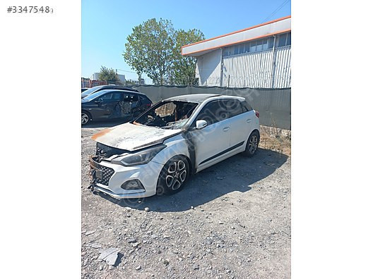 HYUNDAİ İ20 2019 MODEL SOL ÇEYREK SÖKME