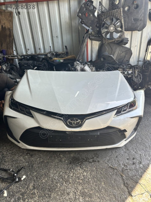 TOYOTA COROLLA 2022 İNCİ BEYAZ ORJ. KOMPLE ÖN ÜÇEL OTO ÇIKMA