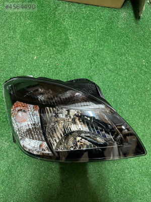 Kia Rio Sağ Far Siyah Manuel Tip 2009-2011