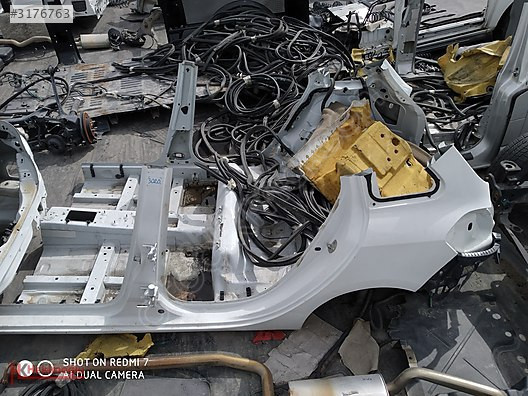 RENAULT CLİO 3 GRANTOUR ARKA ŞASİ KUPA ÖN ŞASİ-ŞASE ÇEYREK MARŞP