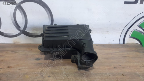 VOLKSWAGEN GOLF7 PASSAT HAVA FİLTRE KUTUSU 5Q0129601aa ORJİNAL