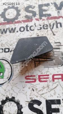 Opel astra j Arka sol kapı döşeme vida kapagı