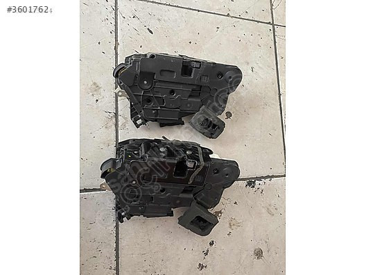 JETTA SOL ÖN KAPI KİLİDİ