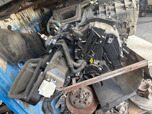 Ford Courier klima kazanı