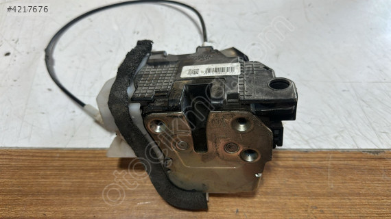 2013-2018 HYUNDAİ ELENTRA SOL ÖN KAPI KİLİDİ ORJ ÇIKMA