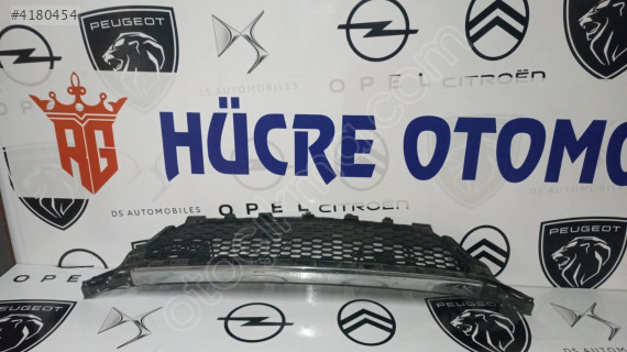MERCEDES C SERİSİ W205 KASA ÖN TAMPON ORTA IZGARSI A2058856204