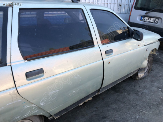 Lada Vega SW Çıkma Sağ Arka Kapı