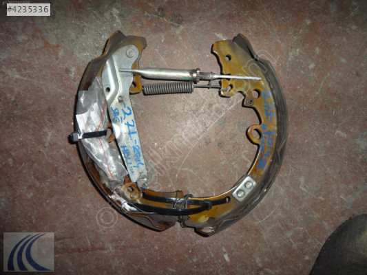 TOYOTA HILUX 2014 ÇIKMA SAĞ FREN MEKANİZMASI