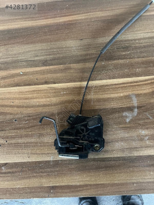 HYUNDAİ İ20 2014-2020 SOL ÖN KAPI KİLİDİ 81310-C8020