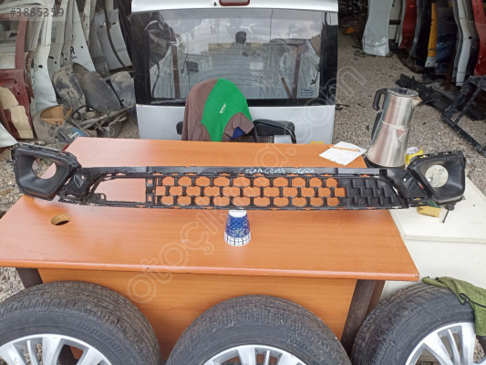 Fiat Egea Cross Ön Tampon Izgara