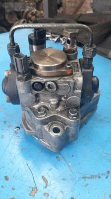 İSUZU NPR 75 NOVO CİTİ MAZOT POMPASI 4HK1 EURO 4 5