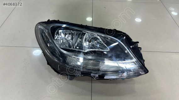MERCEDES C SERİ W205 HALOJEN SAĞ FAR