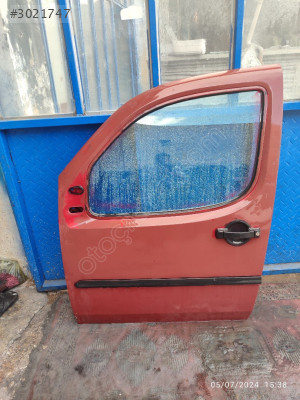 fiat doblo sol ön kapi dolu boş orjinal cikma