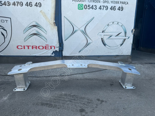 PEUGEOT PEJO 2008 YENİ KASA ÖN TAMPON DEMİRİ ÇIKMA ORJİNAL