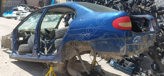 Megane 1 komple kasa , tavan , bagaj ,  arka çamurluk
