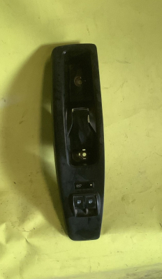 fiat doblo 3 sol ön cam düğmesi