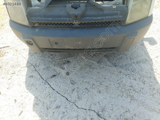 FORD CONNECT ÖN TAMPON ÇIKMA