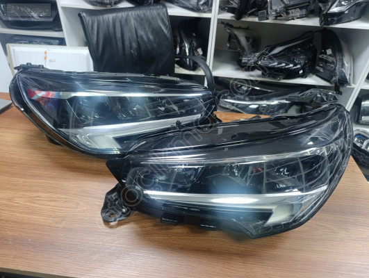 OPEL CORSA F SAĞ SOL FAR LEDLİ ORJİNAL ÇIKMA