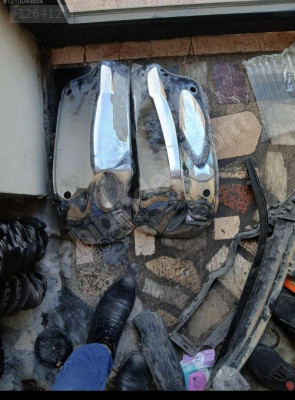 Toyota Hilux Arka tampon sağ sol köşe nikelajı
