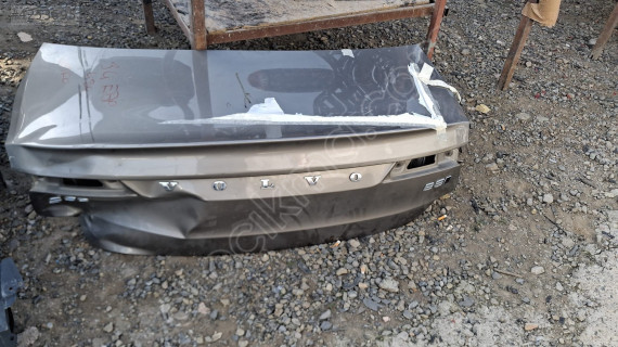 2018 VE ÜSTÜ VOLVO S90 BAGAJ KAPAĞI ÇIKMA ORJİNAL