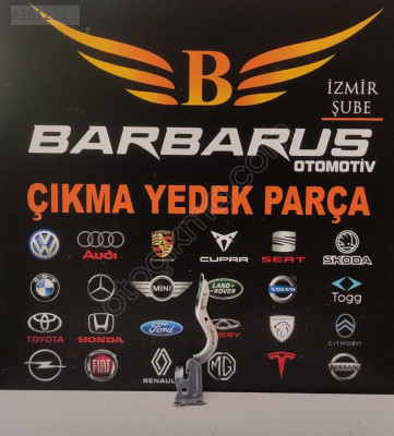 TOYOTA COROLLA SAĞ KAPUT MENTEŞESİ ÇIKMA