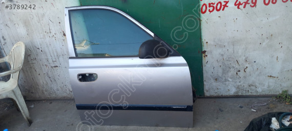 Çıkma hyundai accent admire sağ ön kapı