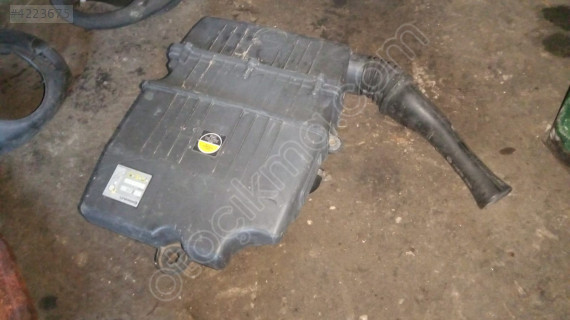 Fiat Albea 1.4 benzinli hava filtre kazani
