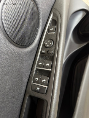 BMW X6 F16 4LÜ CAM DÜĞMESİ ÇIKMA ORJİNAL