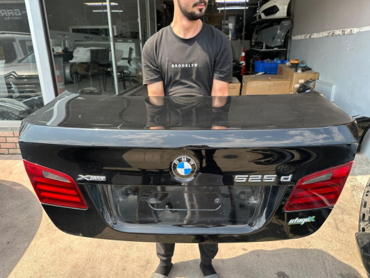 BMW F10 BAGAJ KAPAĞI - ORJİNAL SİYAH