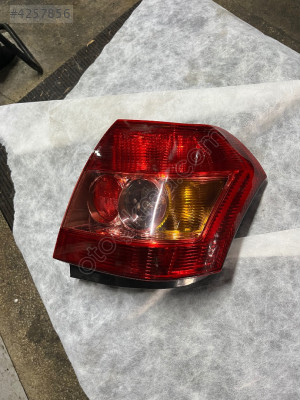 Toyota Corolla Hatchback sağ stop