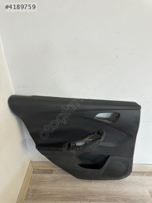 FORD FOCUS 3 SOL ARKA KAPI DÖŞEMESİ BM51-A27407