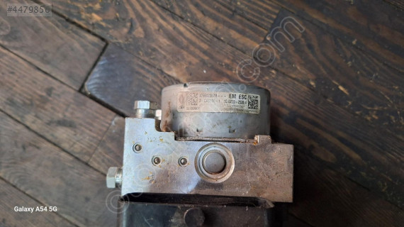 476602867R DACİA SANDERO ABS BEYNİ