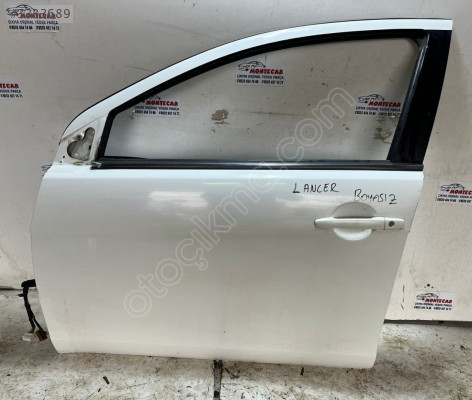 MİTSUBİSHİ LANCER SOL ÖN KAPI BOYASIZ MONTECAR 2