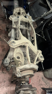 MERCEDES W124 W201 190E ARKA TRAVERS ARKA DİNGİL ARKA TORSİYON